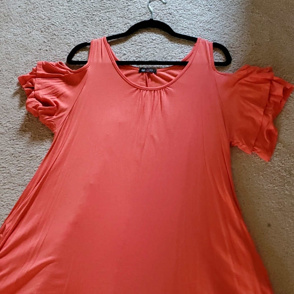 Peach cold shoulder cotton dress w pockets